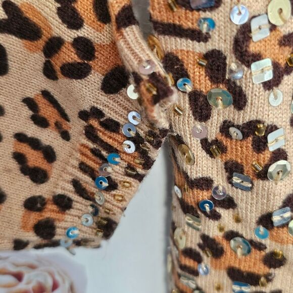 Boston Proper Leopard Cheetah Cardigan Sparkly Sequin Bling Rhinestone Button - Picture 6 of 6